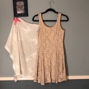 Lily Rose lace dress size Medium